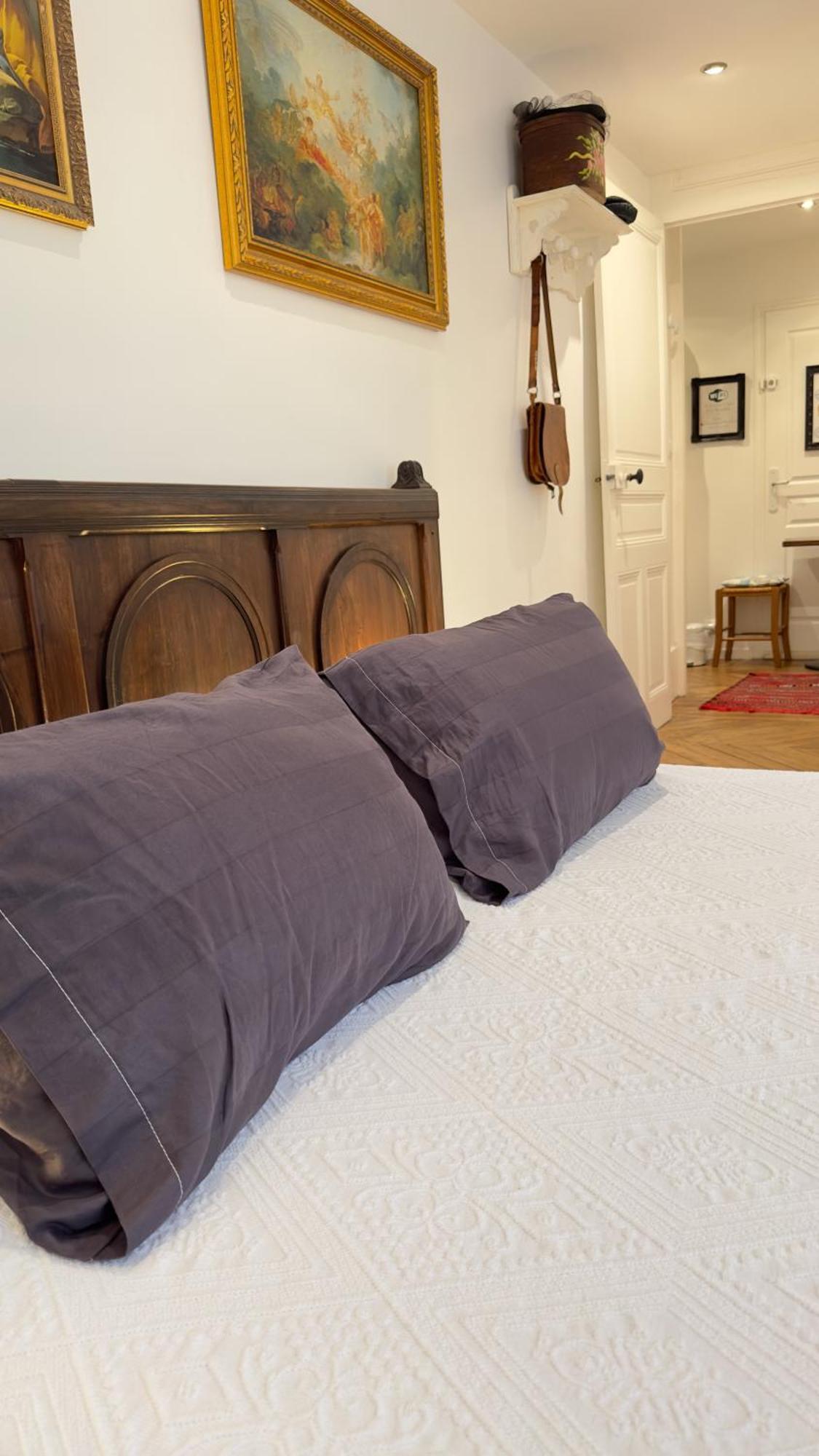 Chambre De Charme Au Coeur Du Vieux Valence - Confort & Calme Exteriör bild